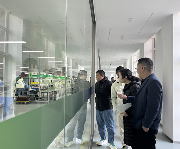 印尼PT. INDO ENERGIELEKTRIK公司到访388vip太阳集团科技参观考察 印尼PT. INDO ENERGIELEKTRIK公司到访388vip太阳集团科技参观考察